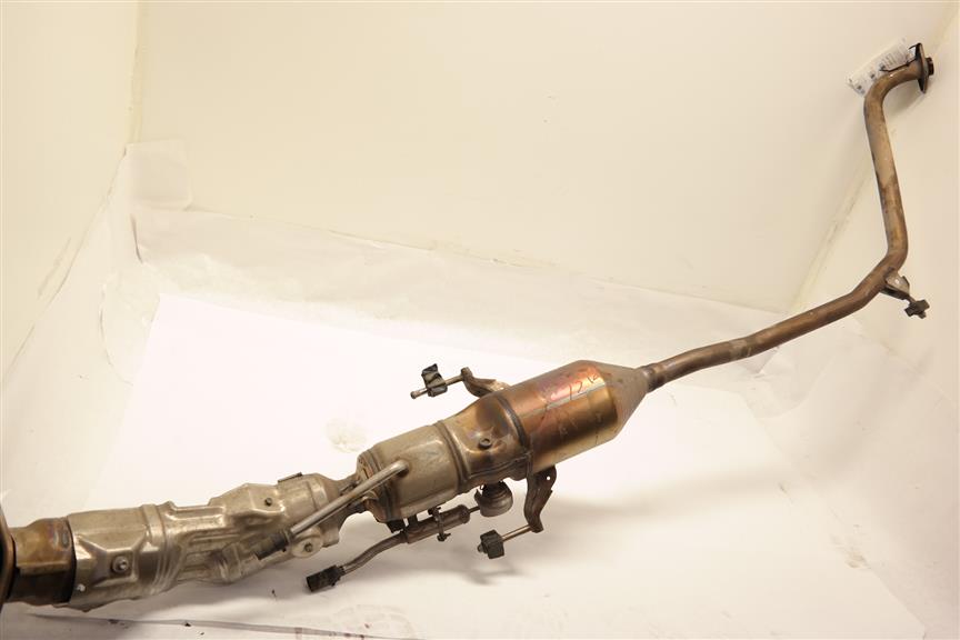 2010 Toyota Prius Exhaust Pipe