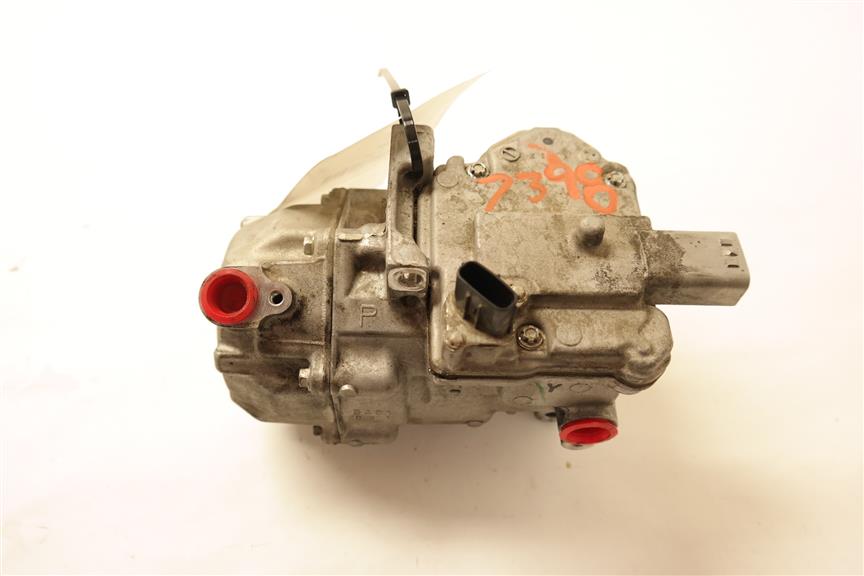 2010 Toyota Prius AC Compressor