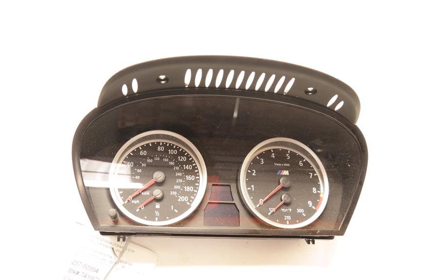 2006 BMW M6 Speedometer / Head Cluster