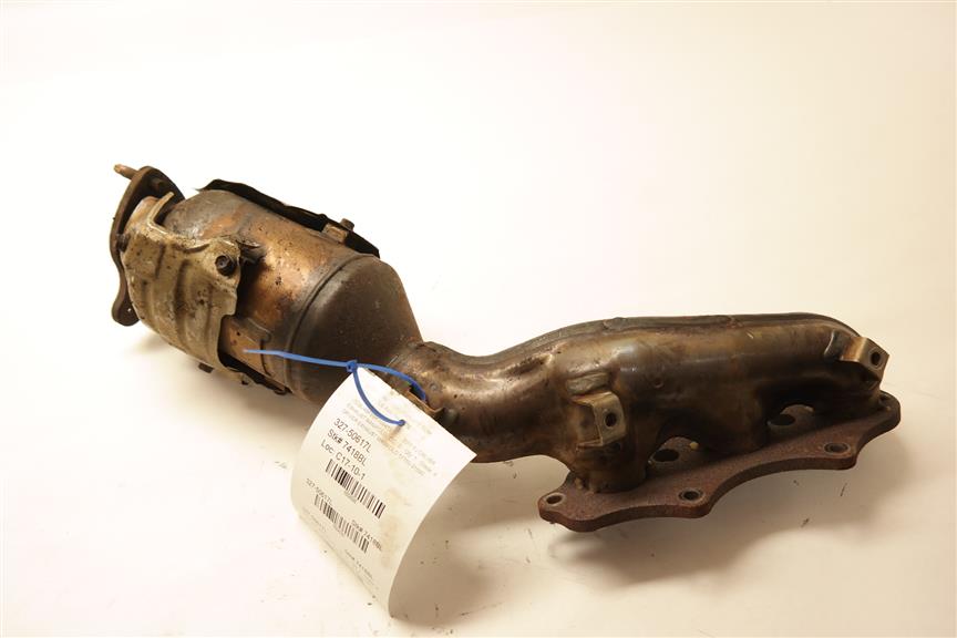 2011 Toyota FJ Cruiser Exhaust Manifold (Left)
