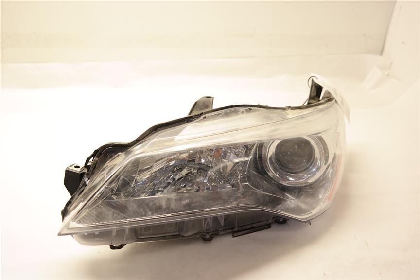 2017 Toyota Camry Hybrid Headlamp Assembly (Left)