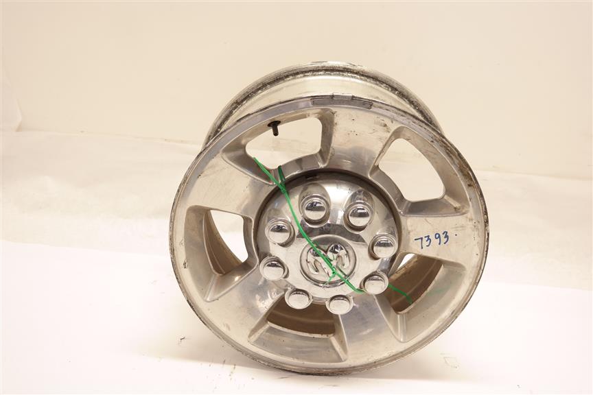 2005 Dodge Ram 2500 Wheel / Rim (Left)