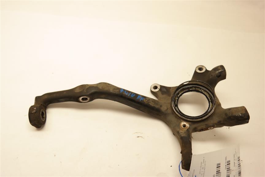 2011 Toyota FJ Cruiser Front Spindle Knuckle (Right)