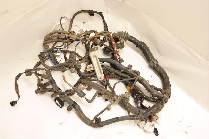 2011 Toyota FJ Cruiser Engine Wire Harness