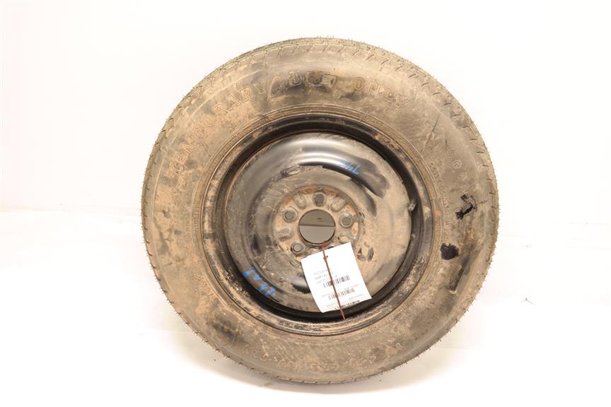 2016 Mitsubishi Outlander Wheel / Rim