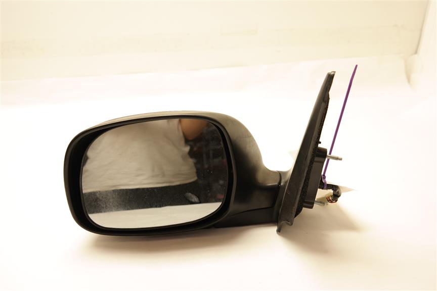 2005 Toyota Sequoia Side View Mirror (Left)