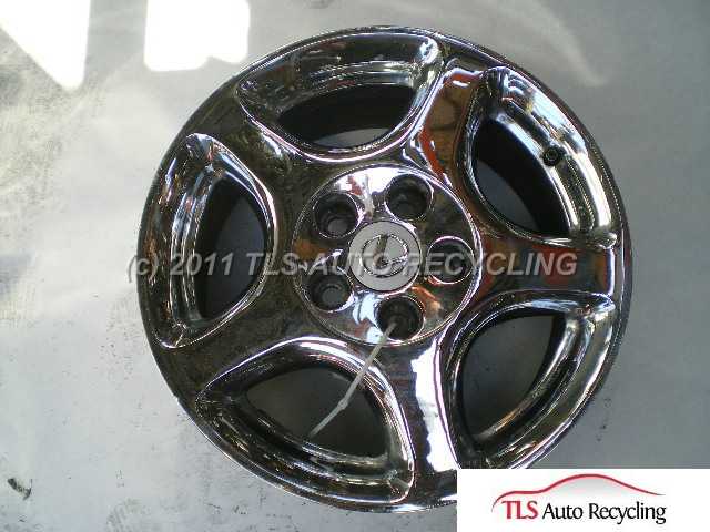 2000 Lexus GS 400 Wheel / Rim