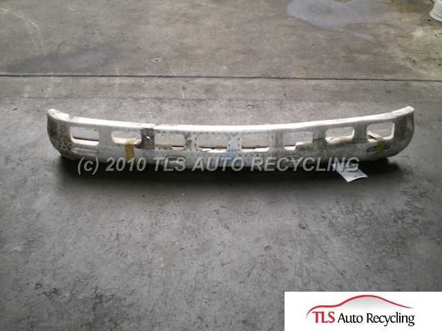 2000 Lexus GS 400 Rear Bumper Reinforcement