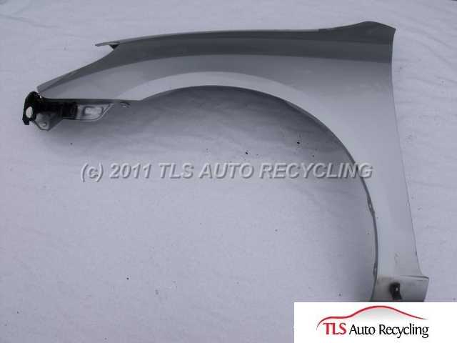 2003 Toyota Matrix Fender (Left)
