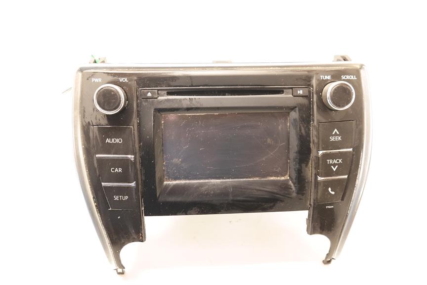 2016 Toyota Camry Hybrid Radio / Amplifier