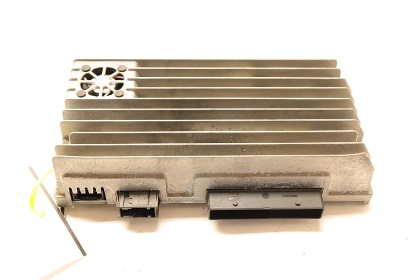 2010 Audi S5 Radio / Amplifier