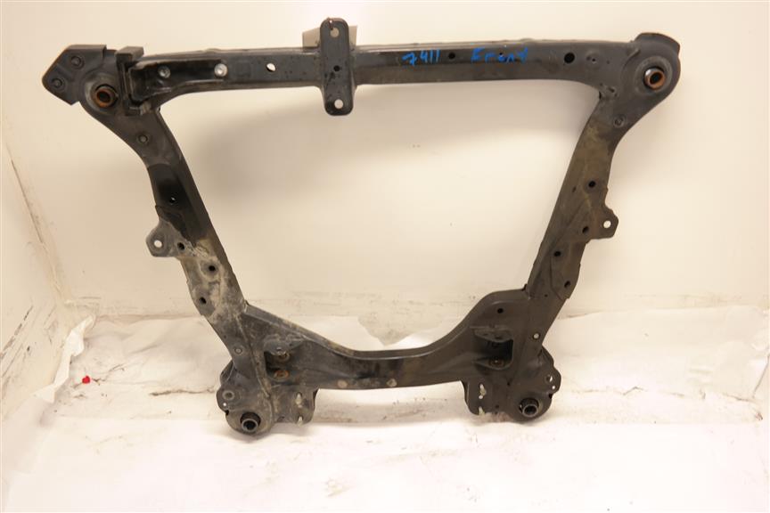 2017 Toyota Camry Hybrid Crossmember / K Frame