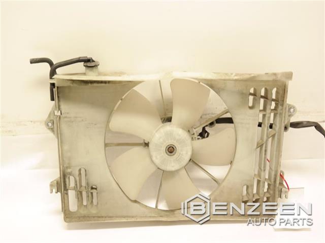 2007 Toyota Corolla Radiator Conditioner Fan Motor