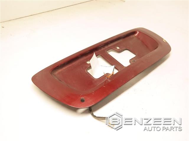 2004 Toyota Sequoia Tail Finish Panel