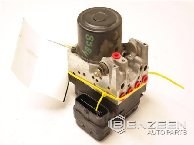 2005 Lexus ES 330 ABS Pump
