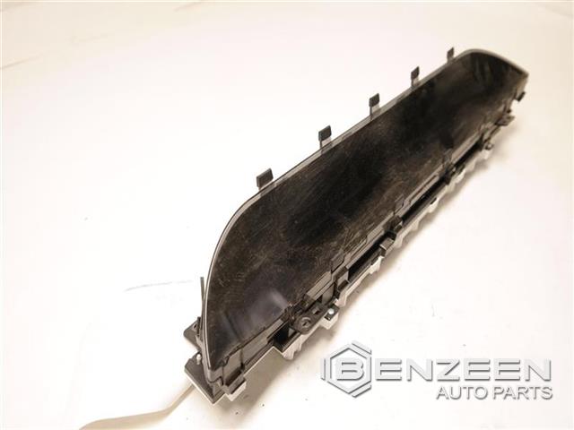 2017 Toyota Prius Speedometer / Head Cluster