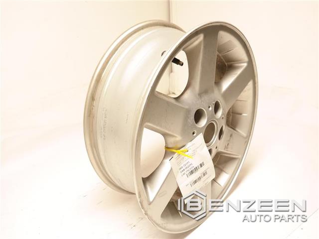 2005 Land Rover Freelander Wheel / Rim