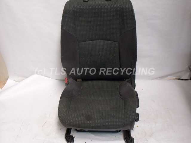 2003 Toyota 4 Runner Front Seat (Left)