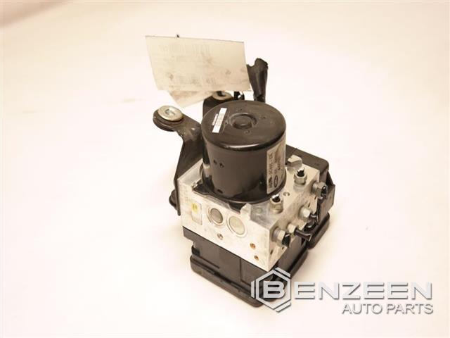2010 Land Rover LR2 ABS Pump