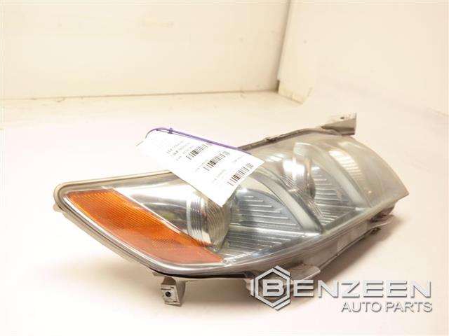 2009 Toyota Camry Hybrid Headlamp Assembly (Right)