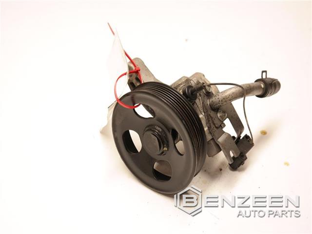 2011 Hyundai Genesis Power Steering Pump