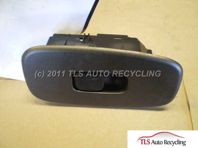 2002 Lexus IS 300 Door Electric Switch