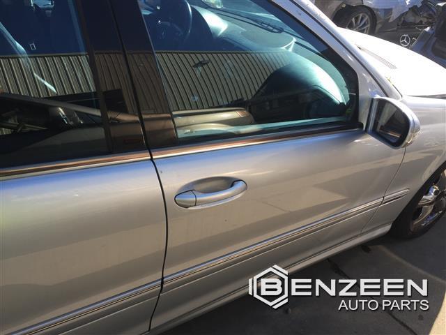 2001 Mercedes-Benz C230 Front Door (Right)