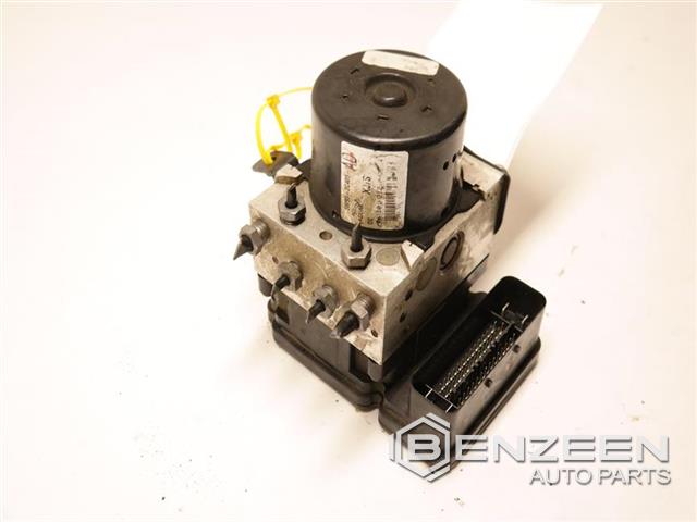 2006 Jaguar XJ8 ABS Pump