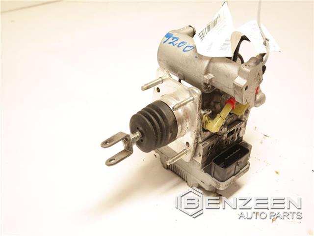 2010 Toyota Prius ABS Pump