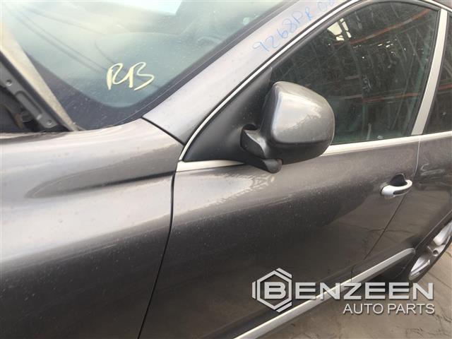 2008 Porsche Cayenne Front Door (Left)