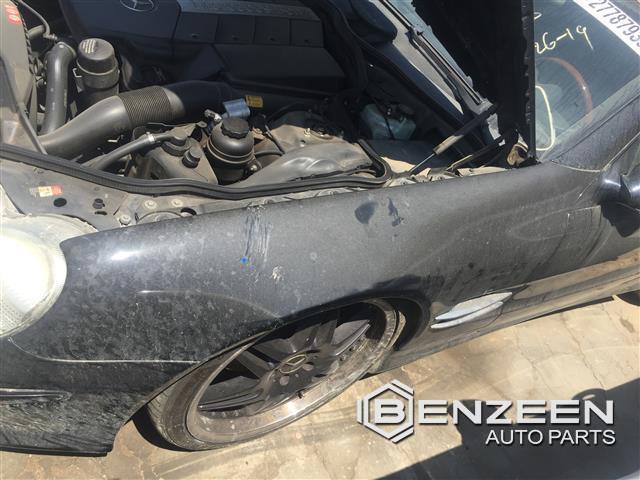 2005 Mercedes-Benz SL500 Fender (Left)