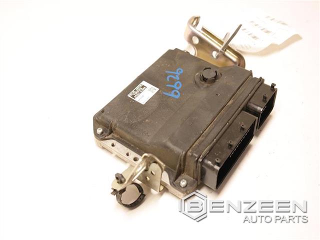 2015 Toyota Prius Engine Control Module