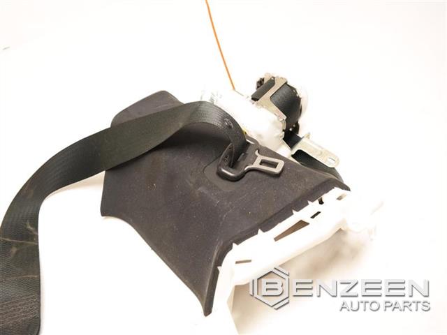 2015 Lexus RC F Front Seat Belt