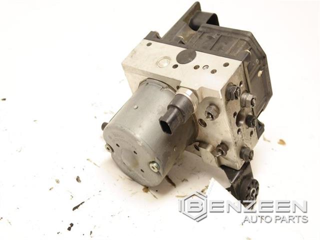 2002 BMW 745i ABS Pump