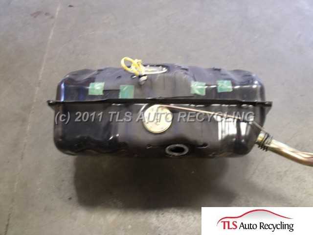 1993 Lexus LS 400 Fuel Tank