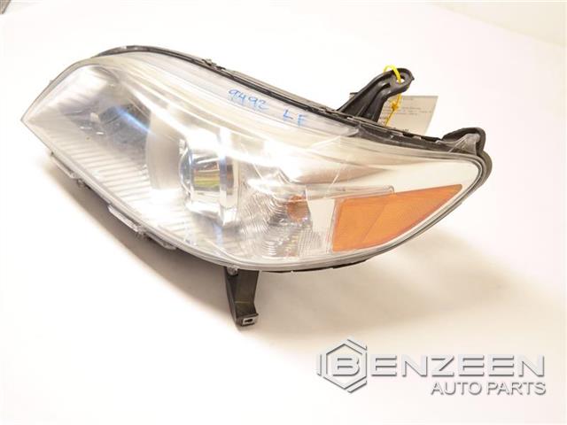2016 Toyota Sienna Headlamp Assembly (Left)
