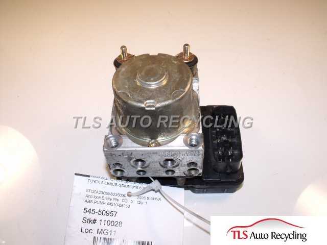 2005 Toyota Sienna ABS Pump