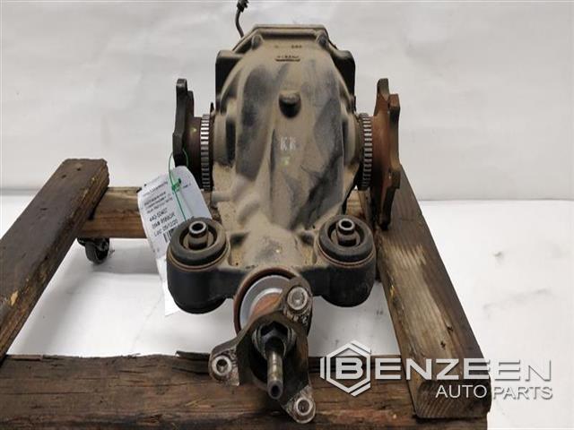 2017 Infiniti QX70 Differential / Carrier Assembly