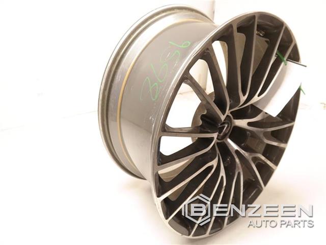 2016 Lexus RC F Wheel / Rim (Left)