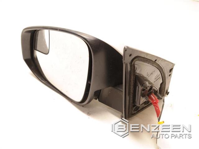 2018 Toyota RAV 4 Side View Mirror (Left)