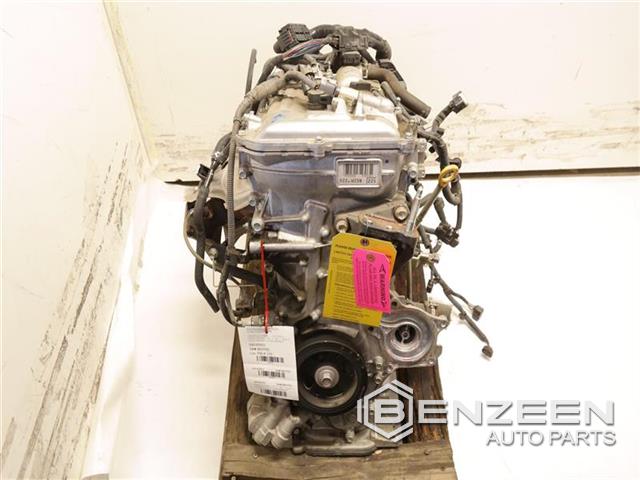 2014 Toyota Prius Engine Assembly
