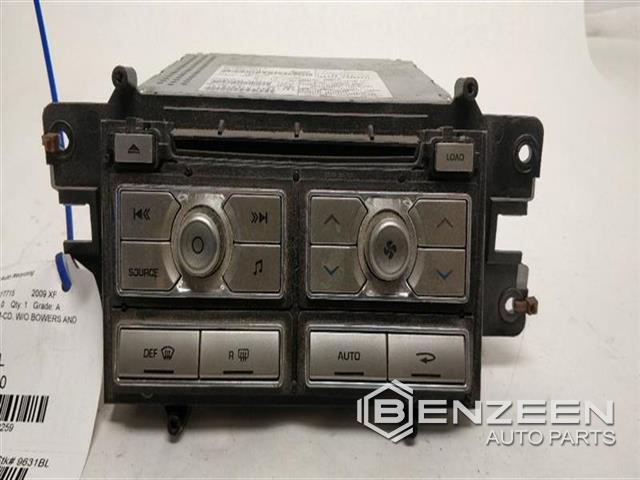2009 Jaguar XF Radio / Amplifier