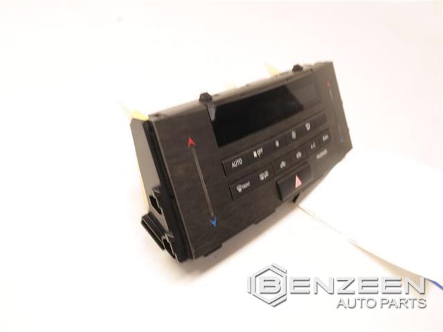 2019 Lexus IS 300 Temperature Control Unit