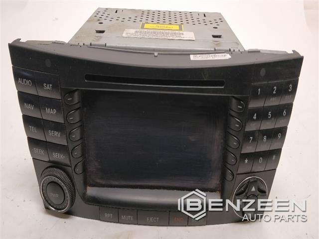 2004 Mercedes-Benz E55 Radio / Amplifier