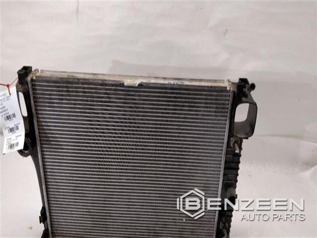 2008 Mercedes-Benz S63 Radiator