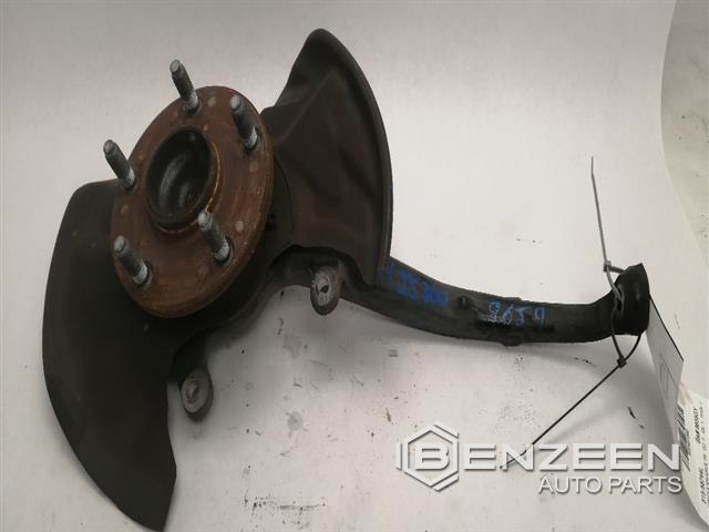2001 Lexus IS 300 Front Spindle Knuckle (Left)