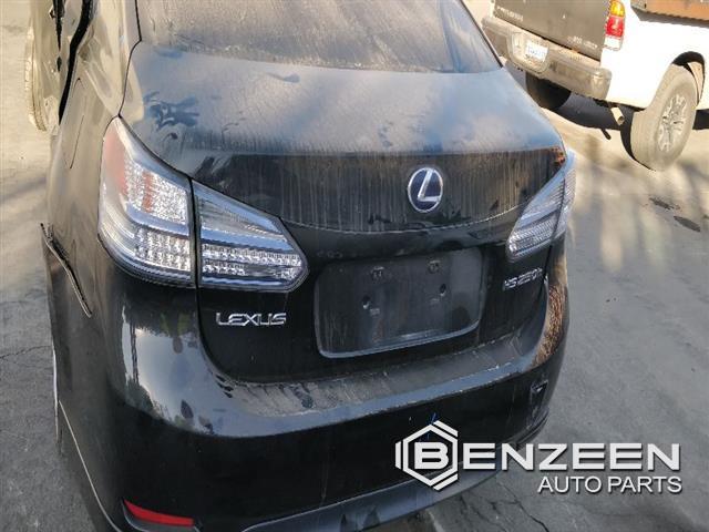 2010 Lexus HS 250h Decklid