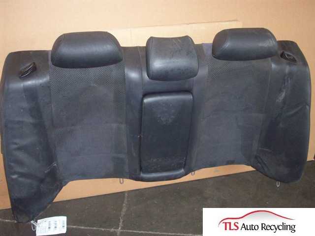 2001 Lexus IS 300 Rear Seat