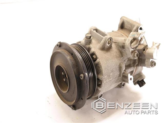 2011 Toyota Camry Hybrid AC Compressor