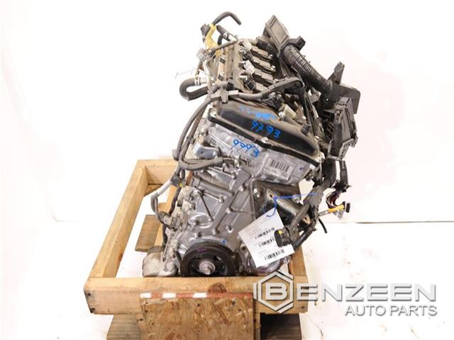 2016 Toyota Prius Engine Assembly
